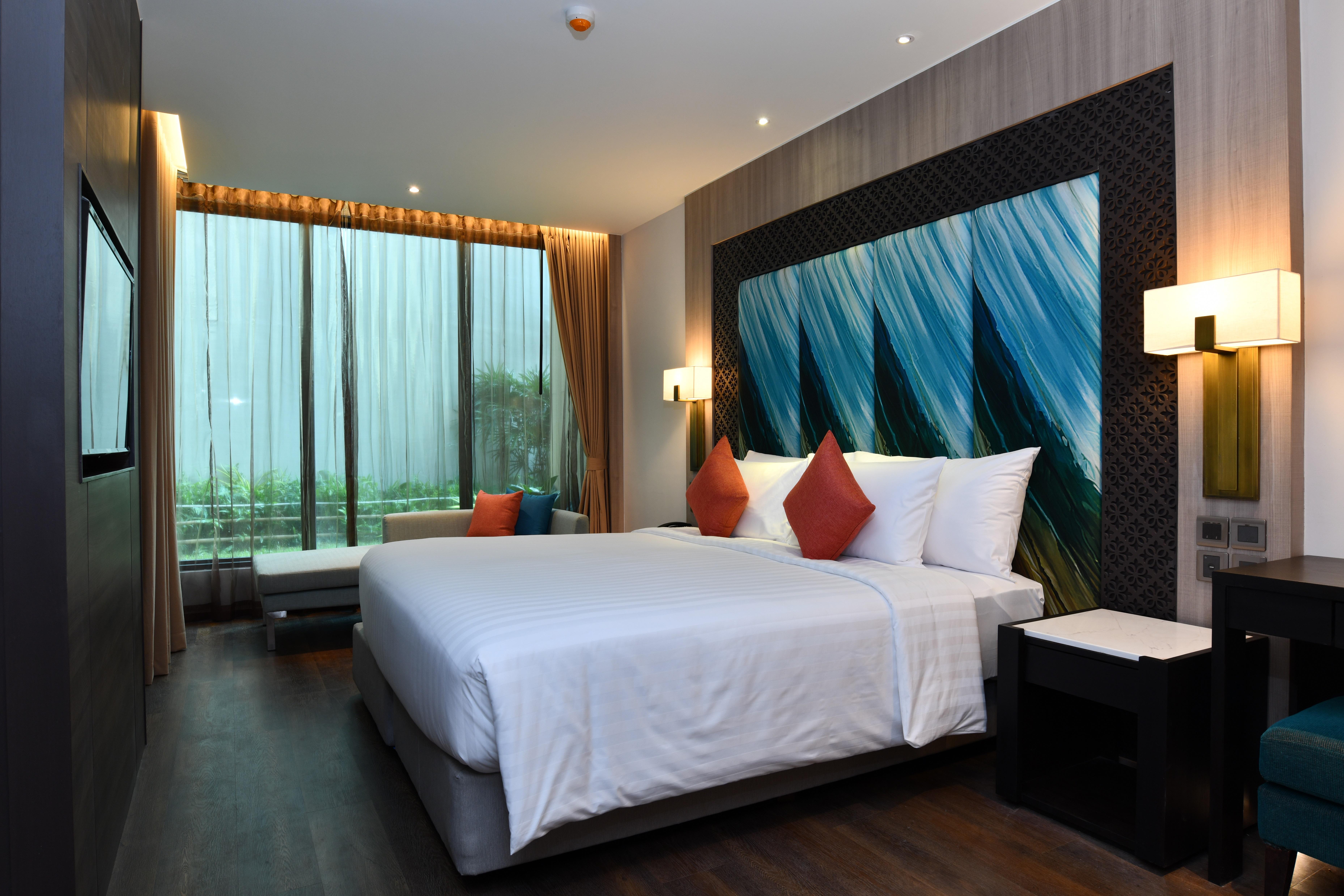 Skyview Resort Phuket Patong Beach Exterior photo Deluxe Room
